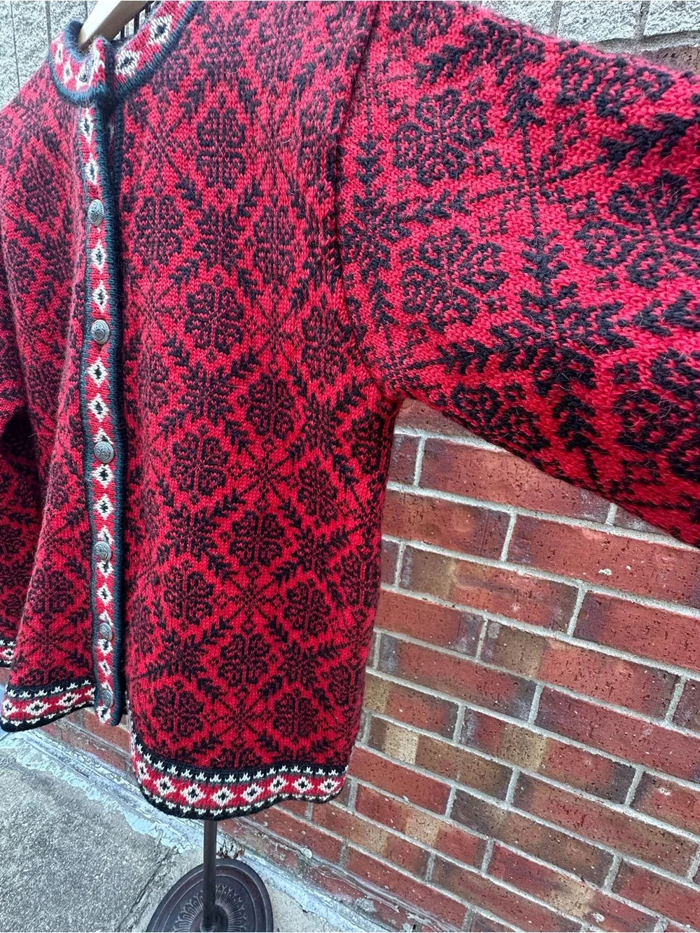 L.L. Bean Sweater 100% Merino Wool Cardigan Nordic Fair Isle Cabin Core Heritage